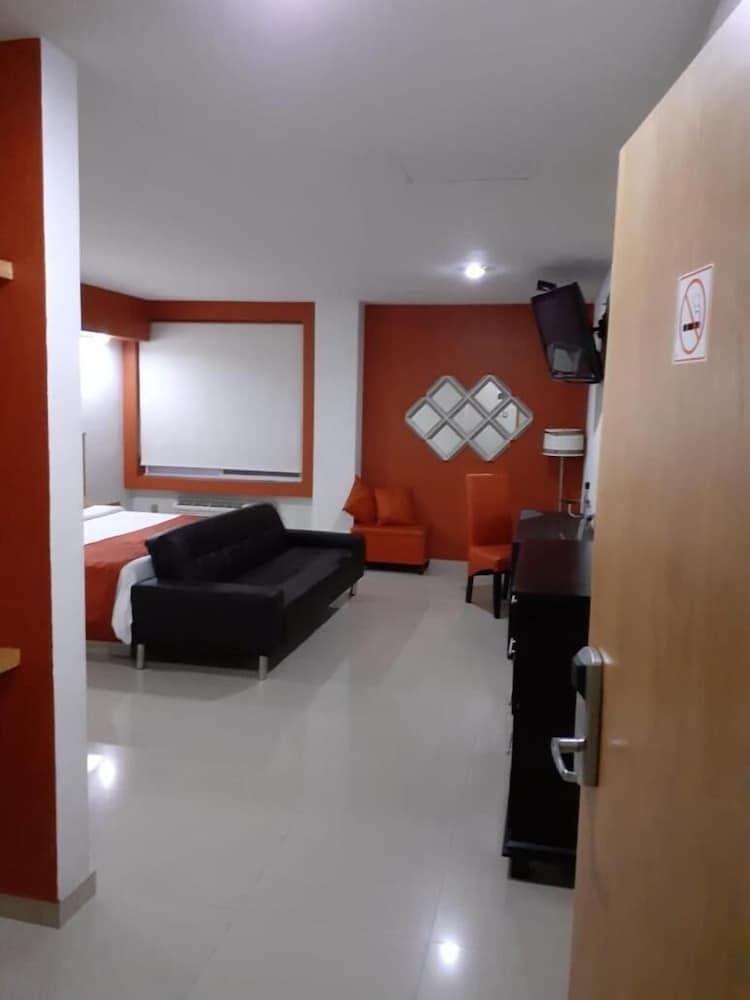 Hotel Ceo Morelia Zewnętrze zdjęcie