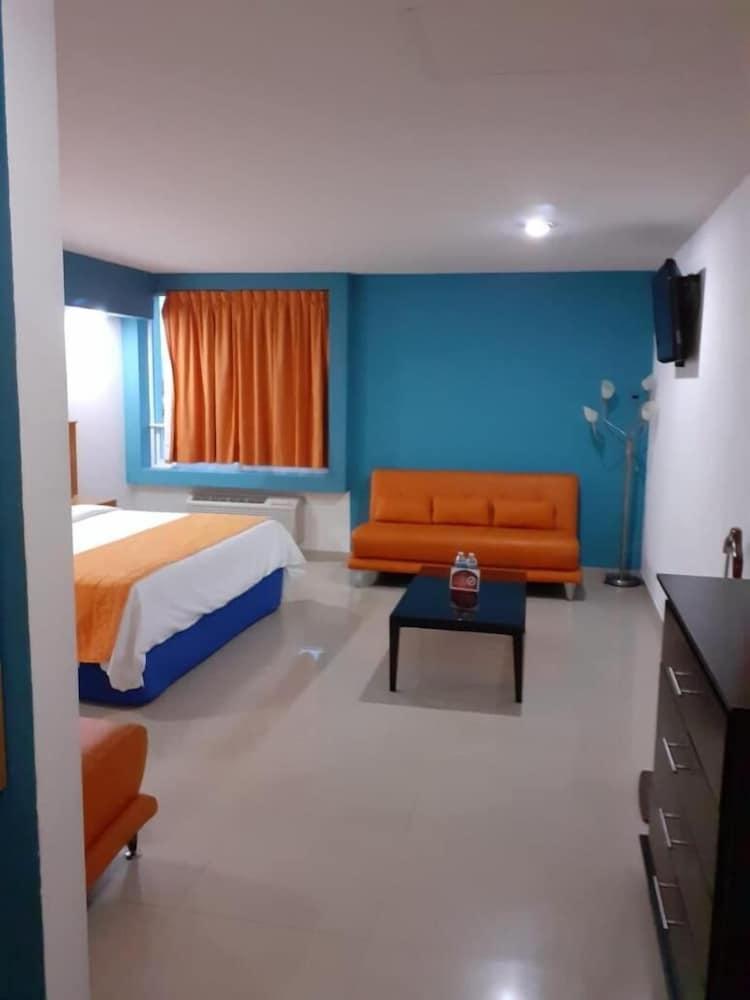 Hotel Ceo Morelia Zewnętrze zdjęcie