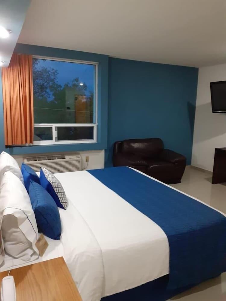 Hotel Ceo Morelia Zewnętrze zdjęcie