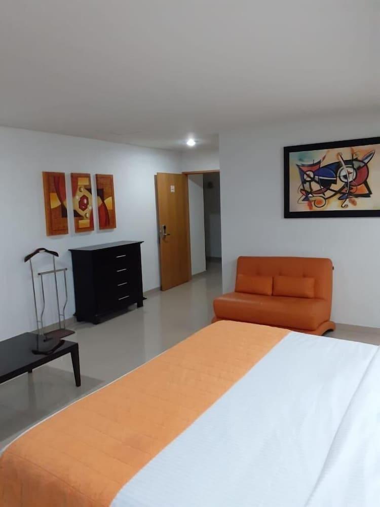 Hotel Ceo Morelia Zewnętrze zdjęcie